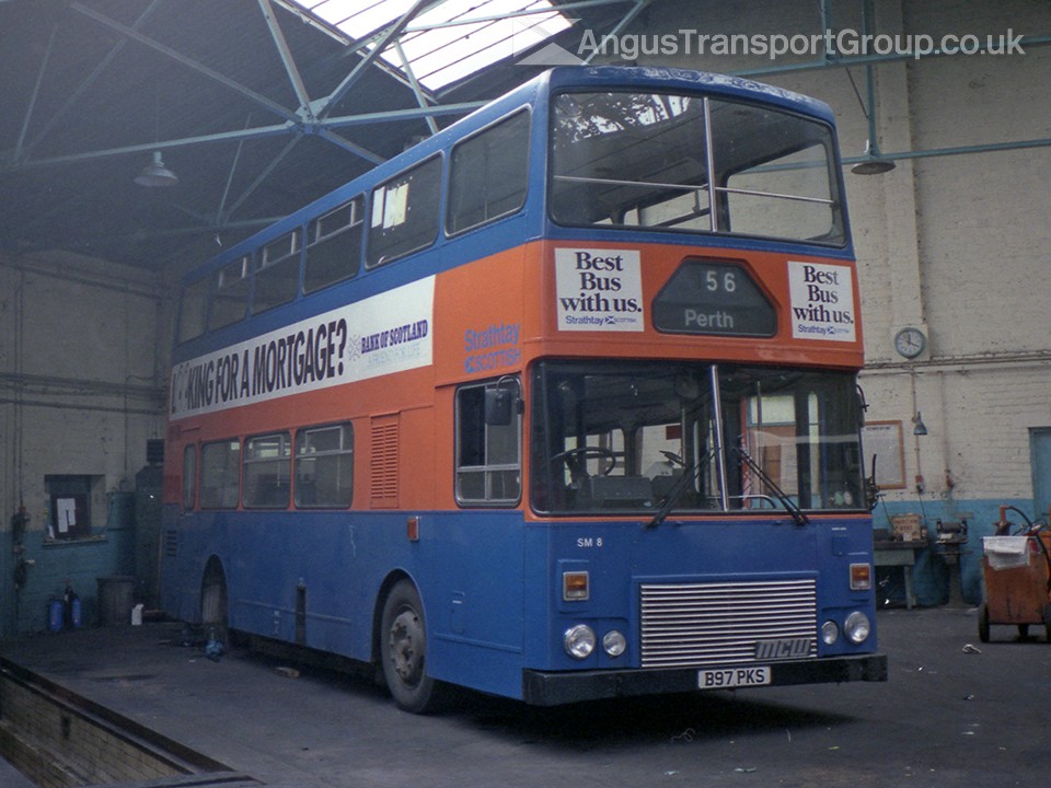 1984 MCW Metrobus B97PKS in original Strathtay livery